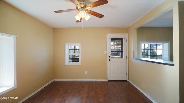 919 Jefferson Avenue, Joplin, MO 64801