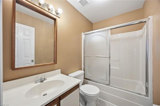 1100 E Ocean View Ave Apt 1, Norfolk, VA 23503