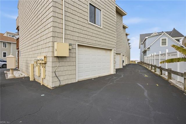 1100 E Ocean View Ave Apt 1, Norfolk, VA 23503