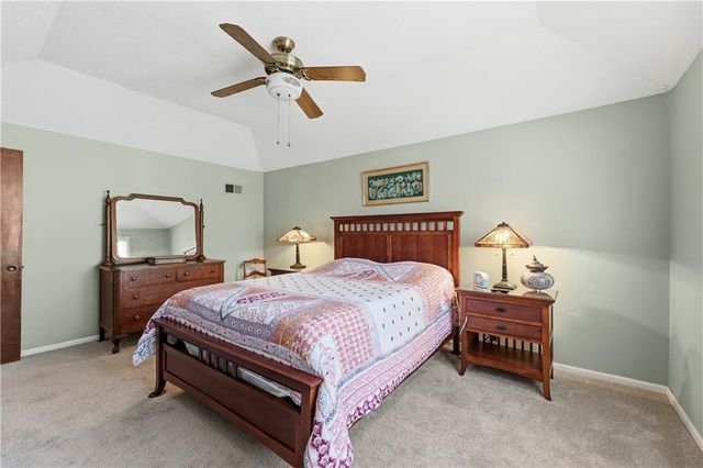 11602 W 99th Place, Overland Park, KS 66214