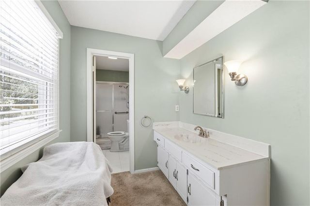 11602 W 99th Place, Overland Park, KS 66214