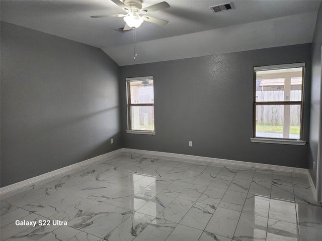 21007 Whitehaven Bluff Trail, Katy, TX 77449