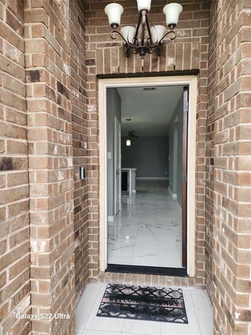 21007 Whitehaven Bluff Trail, Katy, TX 77449