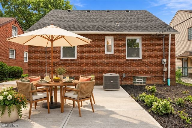7702 Southington Drive, Parma, OH 44129