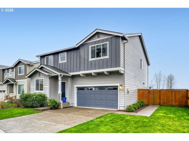 9341 N ALDER St, Camas, WA 98607