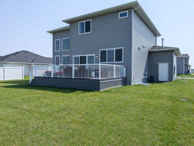 2828 12th Street W, West Fargo, ND 58078