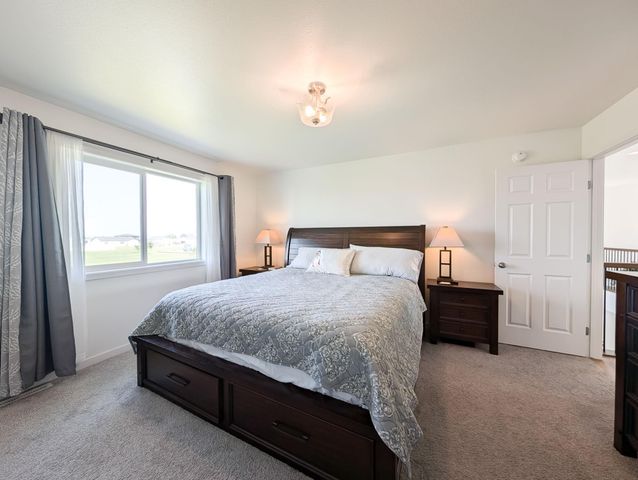 2828 12th Street W, West Fargo, ND 58078