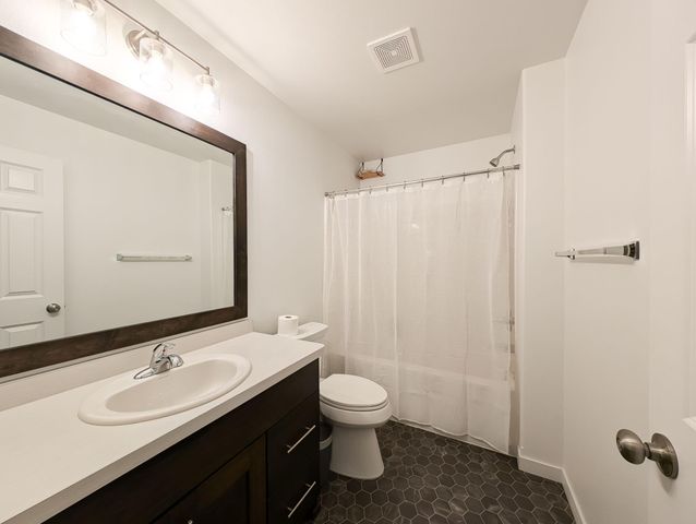 2828 12th Street W, West Fargo, ND 58078