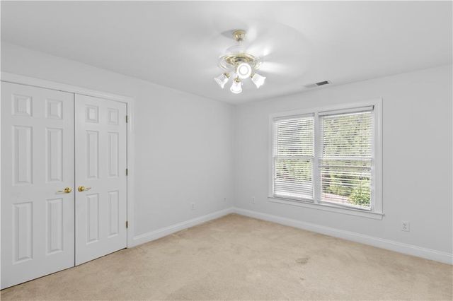 1431 Threepine Place SW, Lilburn, GA 30047