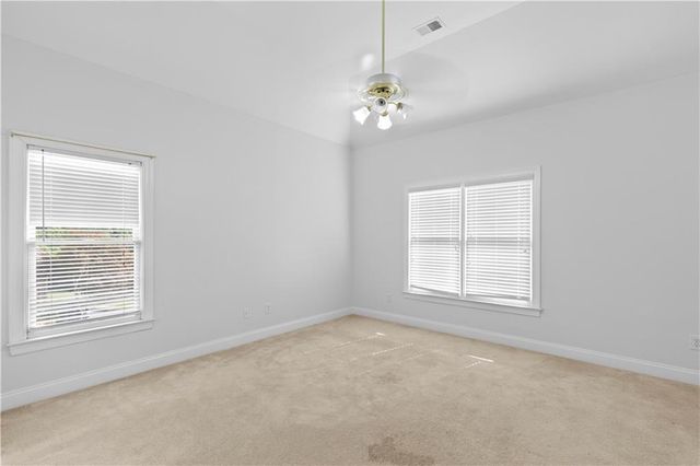 1431 Threepine Place SW, Lilburn, GA 30047
