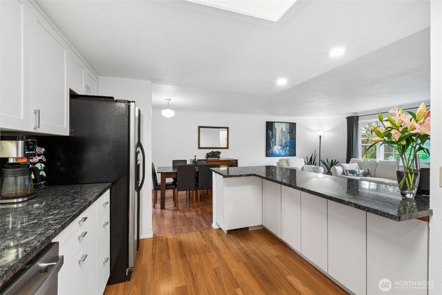 12828 NE 136th Street, Kirkland, WA 98034