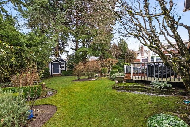 12828 NE 136th Street, Kirkland, WA 98034