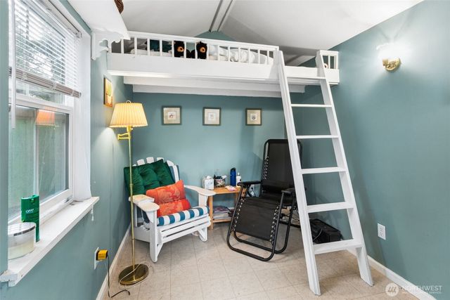 12828 NE 136th Street, Kirkland, WA 98034