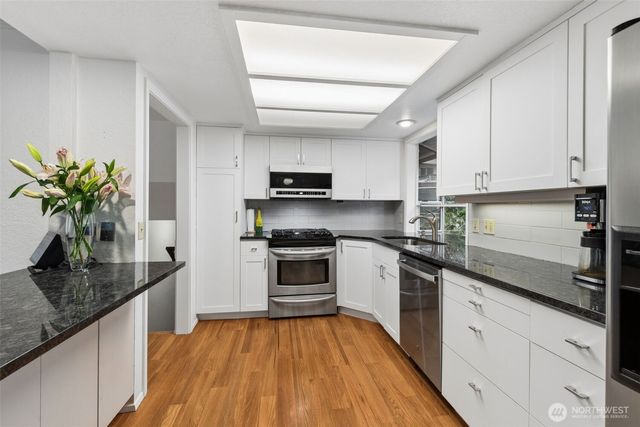 12828 NE 136th Street, Kirkland, WA 98034