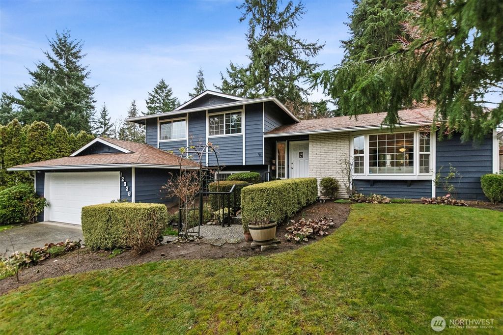 12828 NE 136th Street, Kirkland, WA 98034