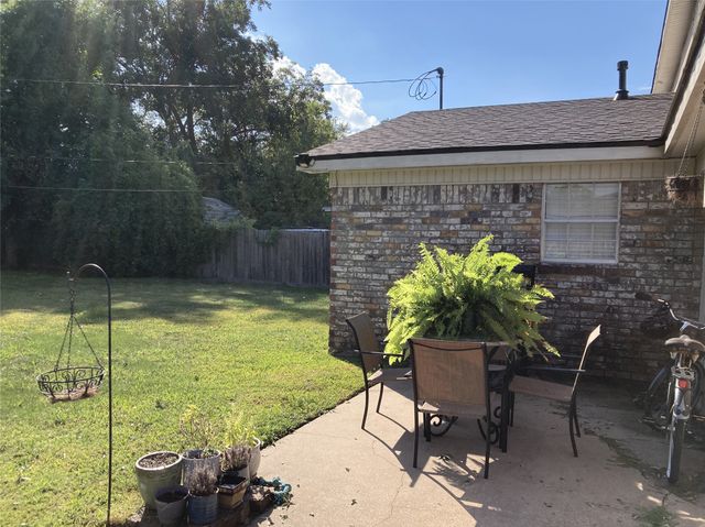 2414 Melrose Avenue, Bossier City, LA 71111