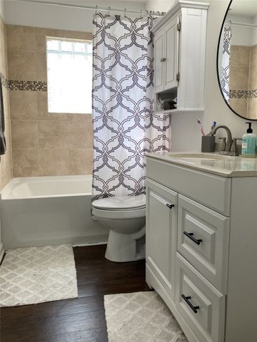 2414 Melrose Avenue, Bossier City, LA 71111