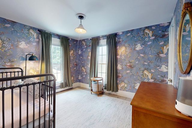 107 E Main St, Ayer, MA 01432