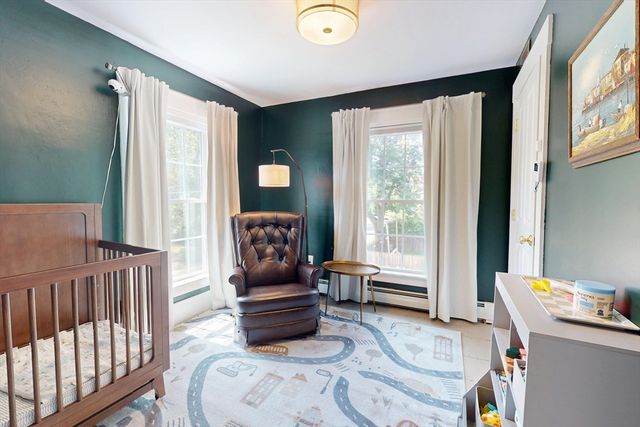 107 E Main St, Ayer, MA 01432