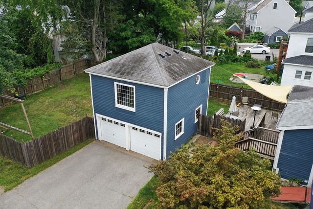 107 E Main St, Ayer, MA 01432