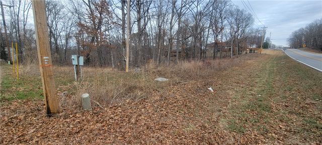 Woodbridge Drive, Bella Vista, AR 72714