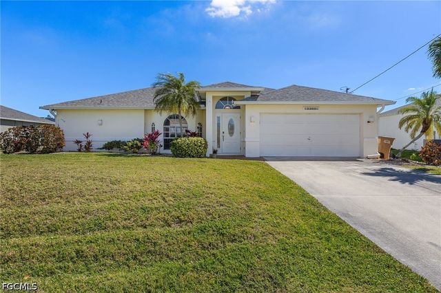2305 SW 19th PL, Cape Coral, FL 33991