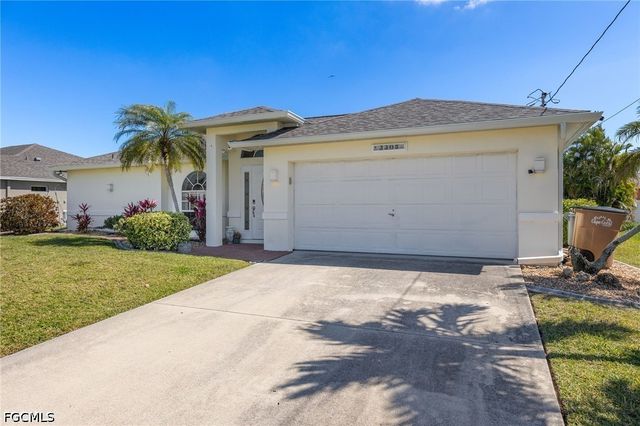2305 SW 19th PL, Cape Coral, FL 33991
