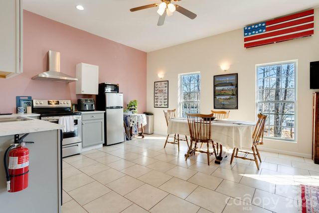 152 Lighthouse Road, Mount Holly, NC 28120