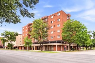 7830 W North Avenue 511, Elmwood Park, IL 60707