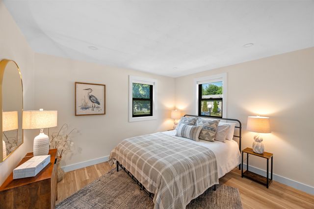 11 Hanson Avenue, Salem, NH 03079
