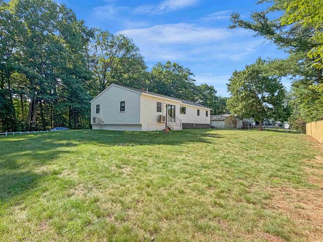 11 Hanson Avenue, Salem, NH 03079