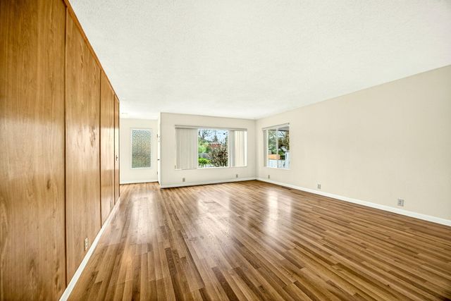 1206 NW Conklin Avenue, Grants Pass, OR 97526