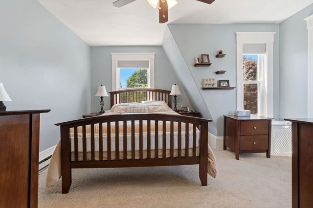 47 Whitehall Rd, Amesbury, MA 01913
