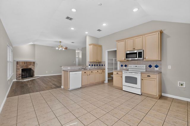 1027 Shackelford Lane, Forney, TX 75126