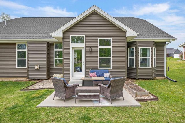 11134 N Lake Woods Drive, Edgerton, WI 53534