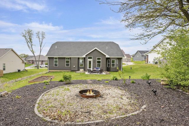 11134 N Lake Woods Drive, Edgerton, WI 53534