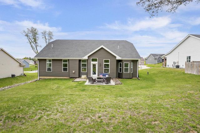 11134 N Lake Woods Drive, Edgerton, WI 53534