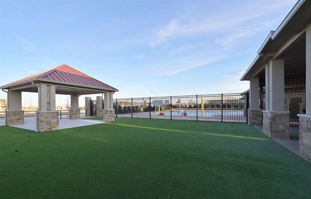 8440 Hollymead Lane, Fort Worth, TX 76131