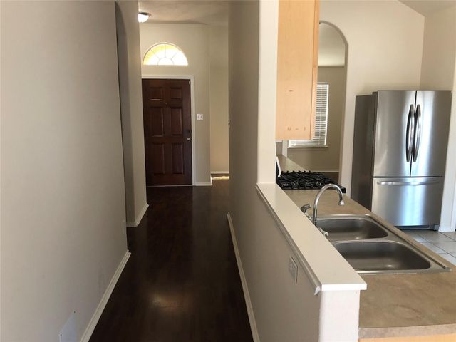 20215 Mammoth Falls Drive, Tomball, TX 77375