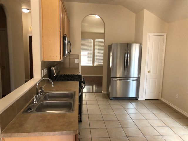20215 Mammoth Falls Drive, Tomball, TX 77375