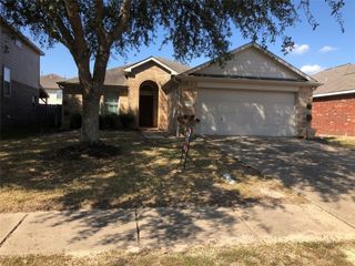 20215 Mammoth Falls Drive, Tomball, TX 77375