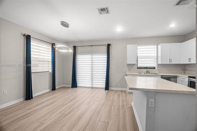 4665 Caspian Way, Davie, FL 33314