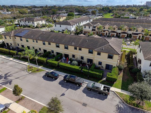 4665 Caspian Way, Davie, FL 33314