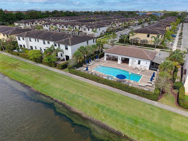 4665 Caspian Way, Davie, FL 33314