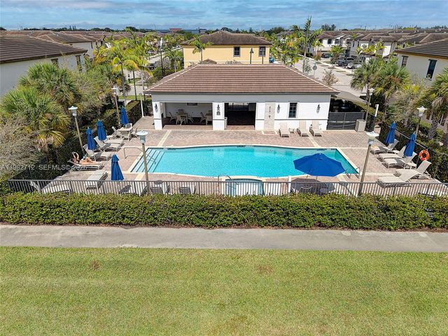 4665 Caspian Way, Davie, FL 33314