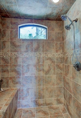 1060 Highway 162, Benton, LA 71006