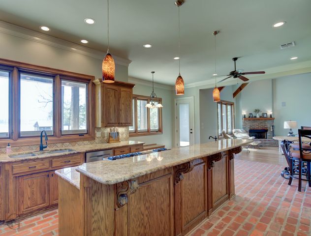 1060 Highway 162, Benton, LA 71006