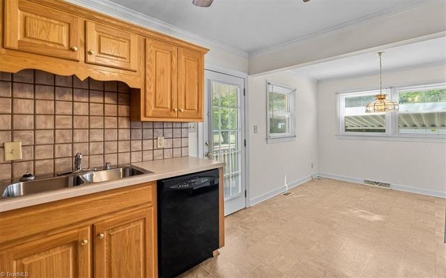 2706 Richard Street, Greensboro, NC 27405