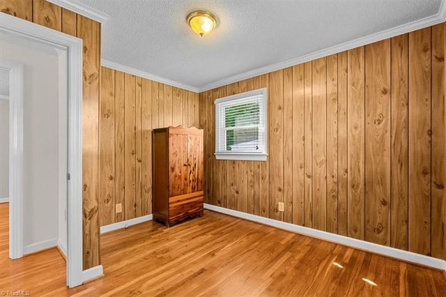 2706 Richard Street, Greensboro, NC 27405