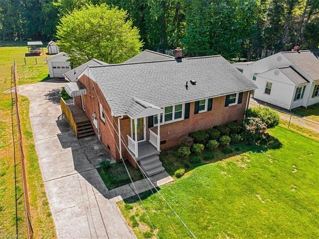 2706 Richard Street, Greensboro, NC 27405